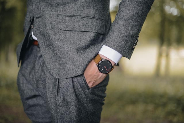 What Wrist Does a Man Wear a Watch?