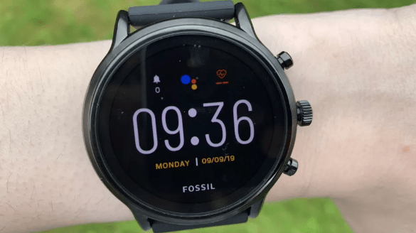fossil smartwatch vsmichael kors smartwatch