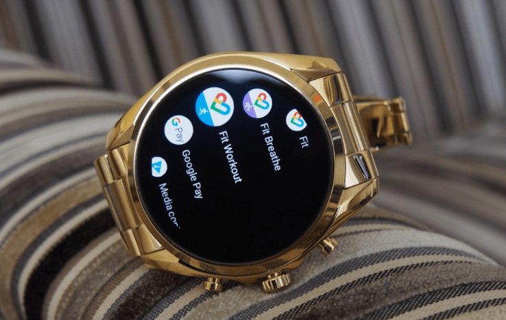 Michael Kors Smartwatch vs Apple Watch