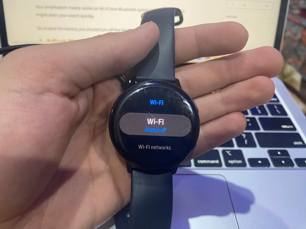 preserve battery on smartwatch