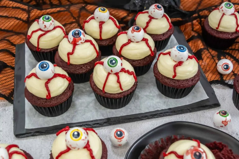 15 Best Halloween Cupcake Ideas