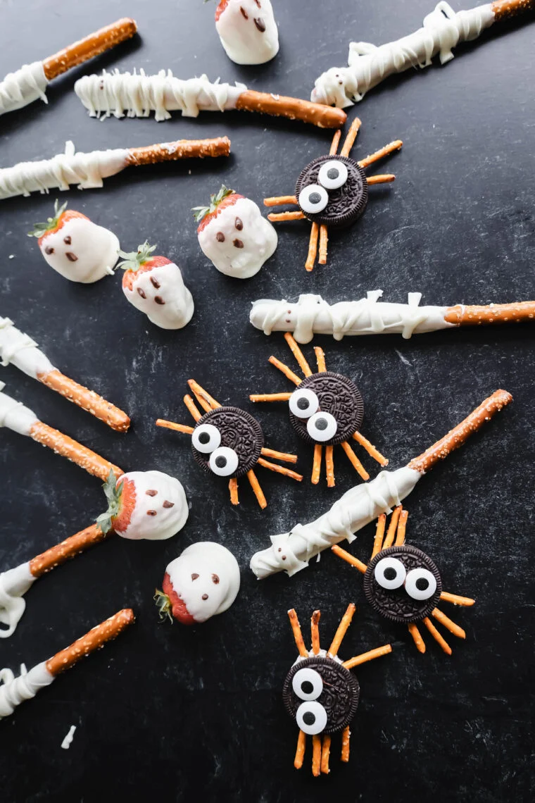 15 Easy Halloween Snacks Kids Will Love