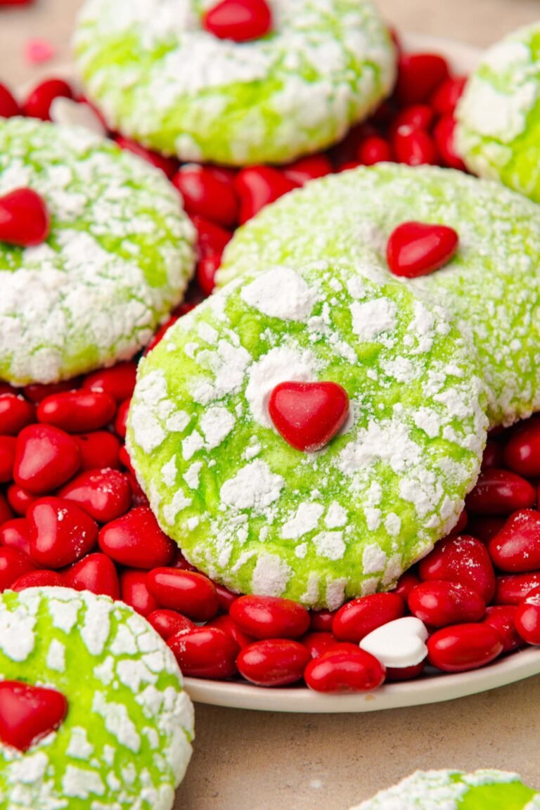 15 Cozy Christmas Movie Night Snacks You’ll Love