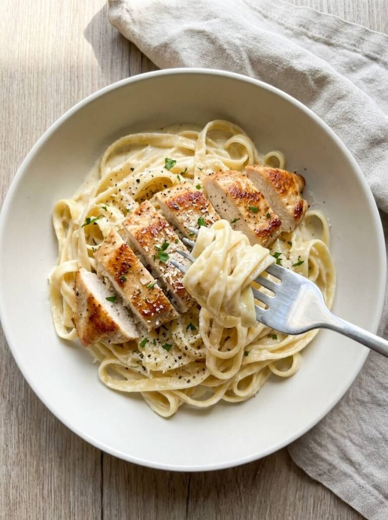 Creamy Roasted Garlic Parmesan Chicken Fettuccine